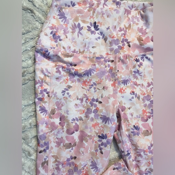πΈπ€ RBX Floral watercolor print M Leggings large cell phone pocket on each side - Picture 8 of 8